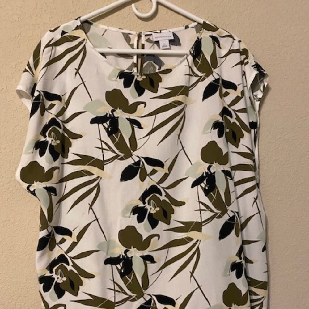 Fall or Spring Multi-colored Top